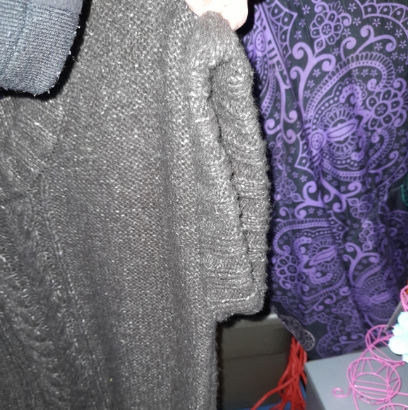 Mac & Jack brown Knit top. - Picture 15 of 16